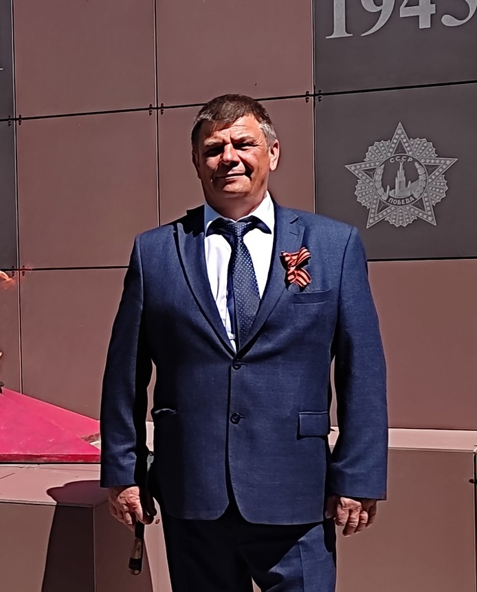 Кальченко Владимир Владимирович.